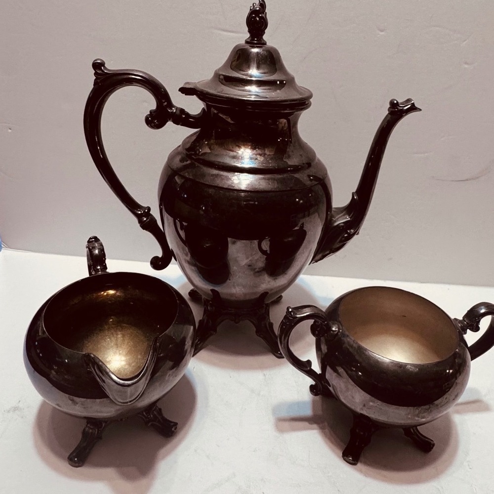 WM Rogers Silver Plate Tea‎ Set Vintage Coffee Pot Sugar Bowl Creamer Ornate 3pc